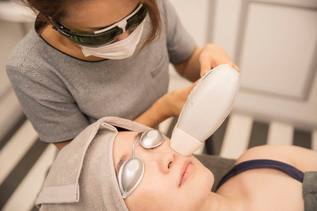 リアルクリニックの医療機器 primelase HR cocoon