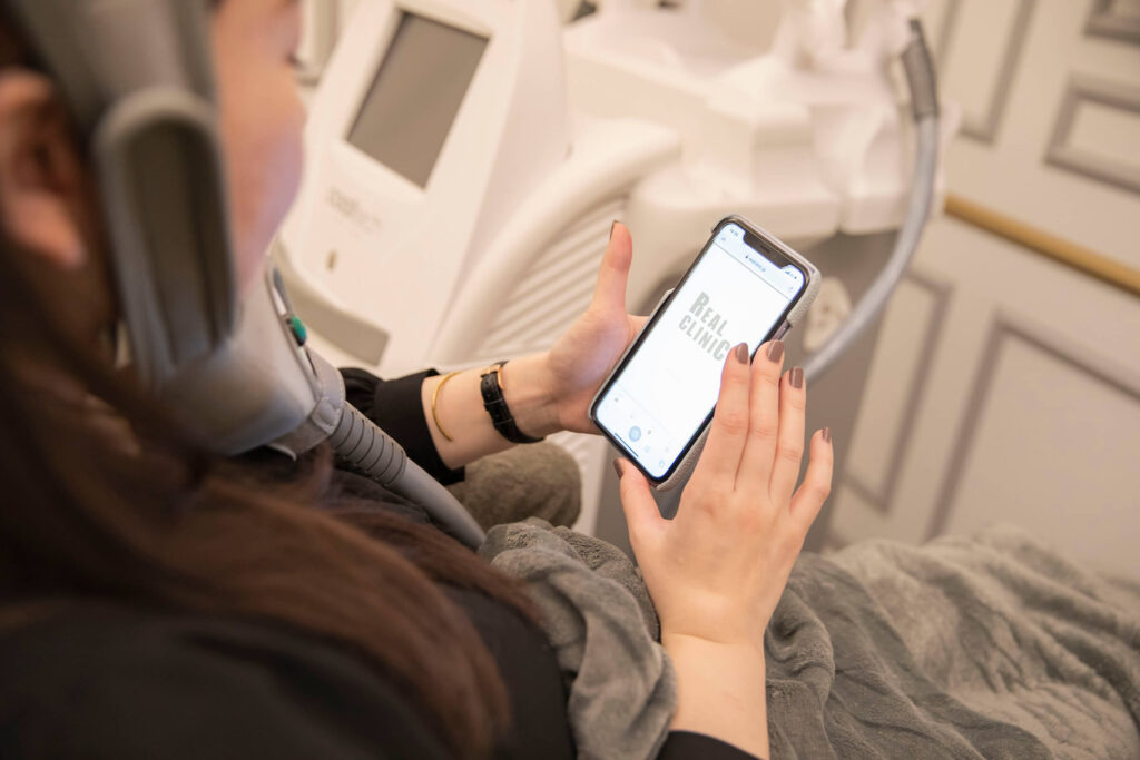 リアルクリニックの医療機器 cooltech DEFINE