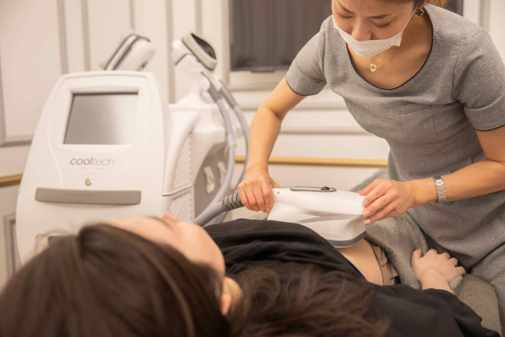 リアルクリニックの医療機器 cooltech DEFINE