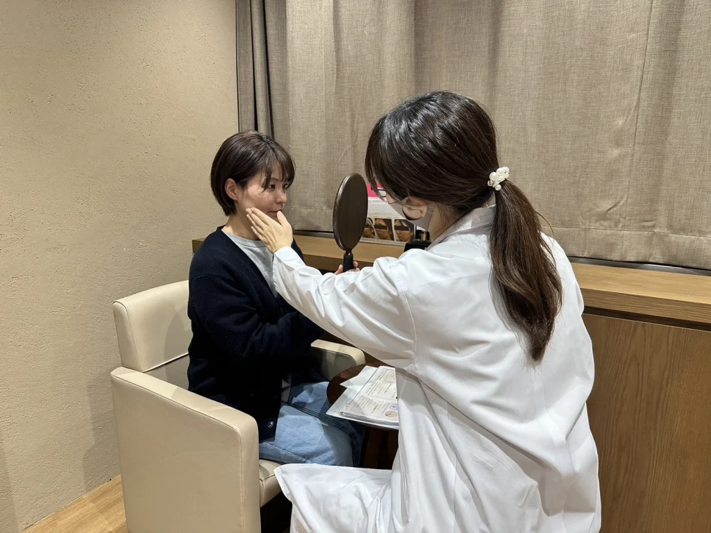 医師によるカウンセリングの様子